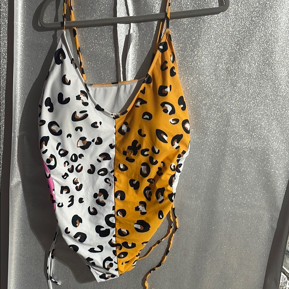 Leopard Print womens One Piece Swimsuit